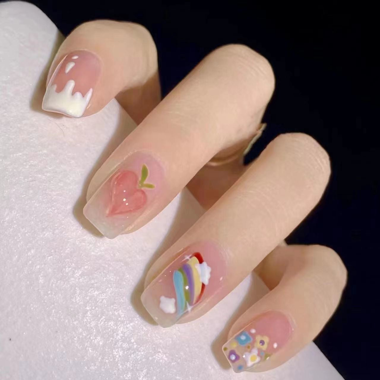 Nail patch fake nail new white nail piece Influencer wearing nail piece Wearable removable nail piece