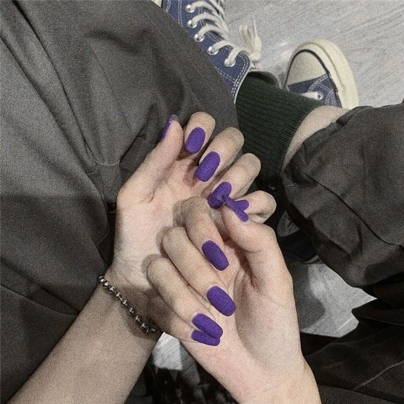 Nail patch fake nail new white nail piece Influencer wearing nail piece Wearable removable nail piece