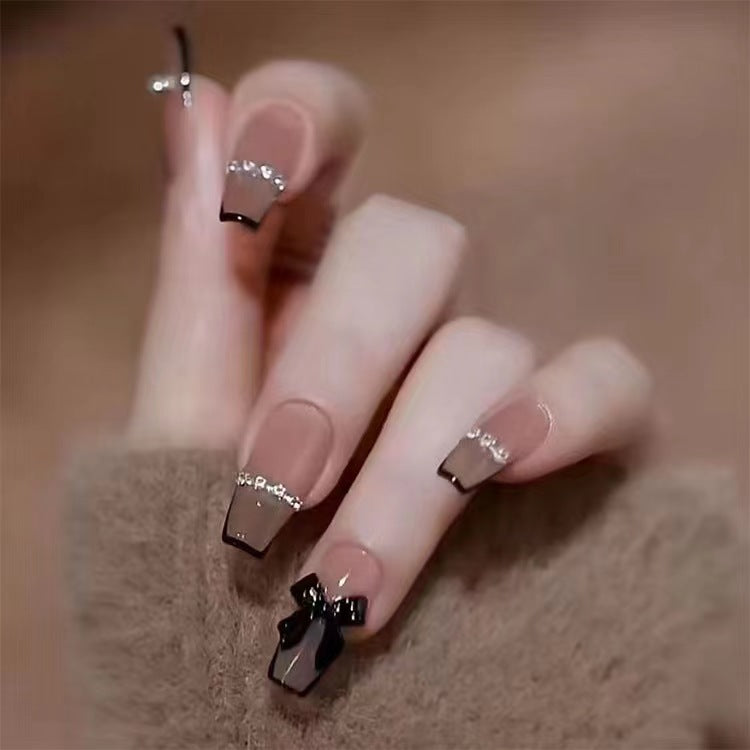 Black butterfly silver chain handmade high-end long sticker flash diamond French whitening removable wearable nail art piece