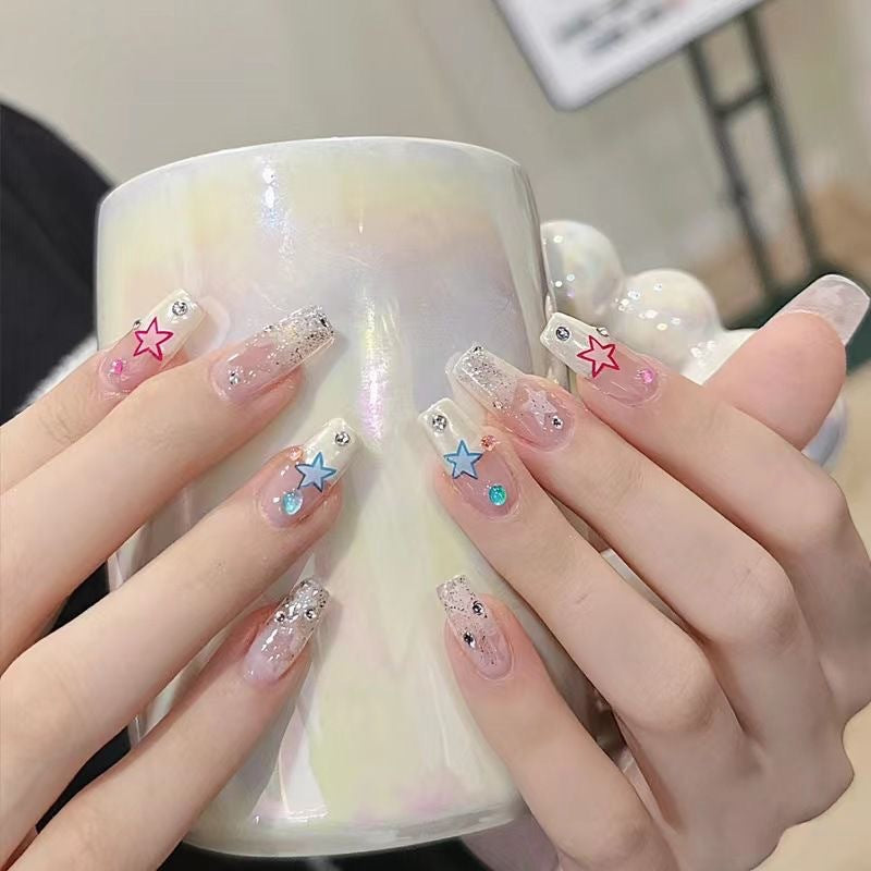 Nail patch fake nail new white nail piece Influencer wearing nail piece Wearable removable nail piece