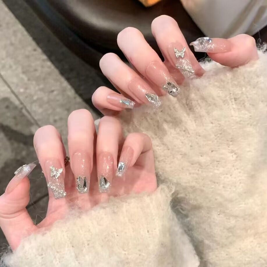 Nail patch fake nail new white nail piece Influencer wearing nail piece Wearable removable nail piece