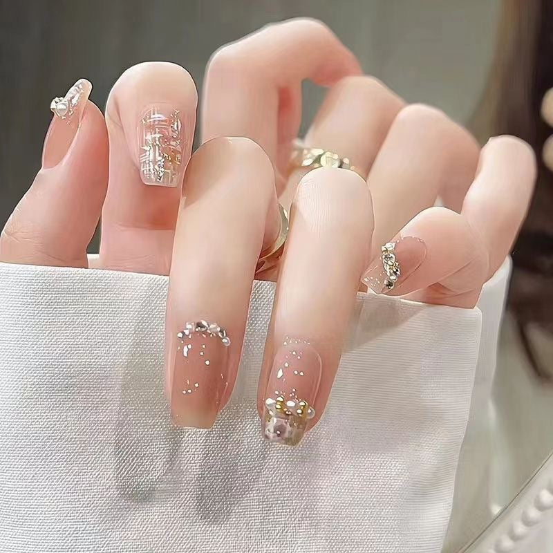 Nail patch fake nail new white nail piece Influencer wearing nail piece Wearable removable nail piece
