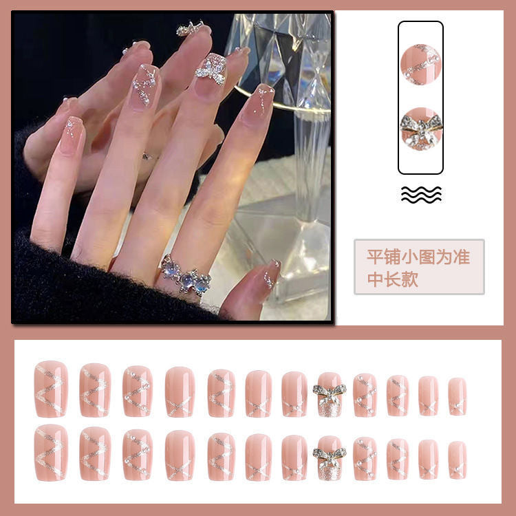 Nail patch fake nail new white nail piece Influencer wearing nail piece Wearable removable nail piece