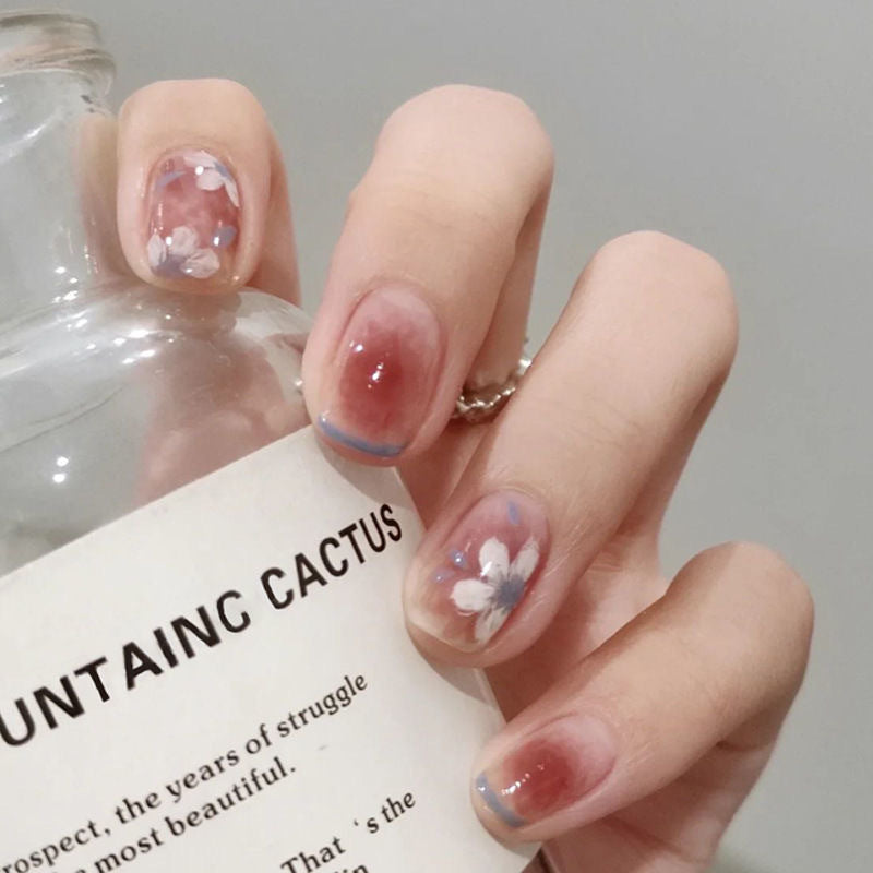 Nail patch fake nail new white nail piece Influencer wearing nail piece Wearable removable nail piece