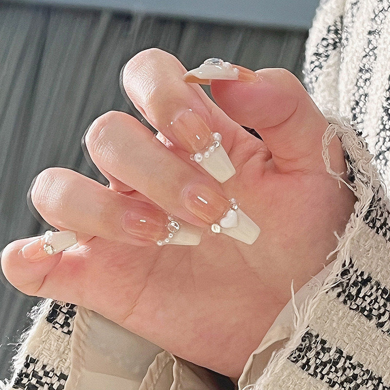 Nail patch fake nail new white nail piece Influencer wearing nail piece Wearable removable nail piece