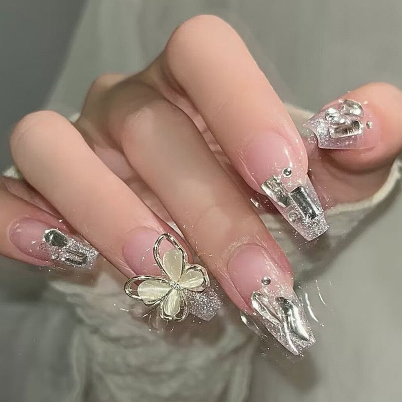 Nail patch fake nail new white nail piece Influencer wearing nail piece Wearable removable nail piece