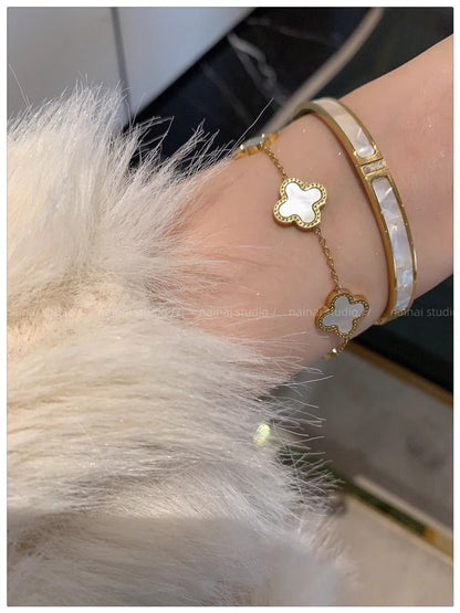 Non-Fading Roman Digital Small Waist Gold Bracelet Women's High-Grade Light Luxury Clover Bracelet New Fashion Bracelet