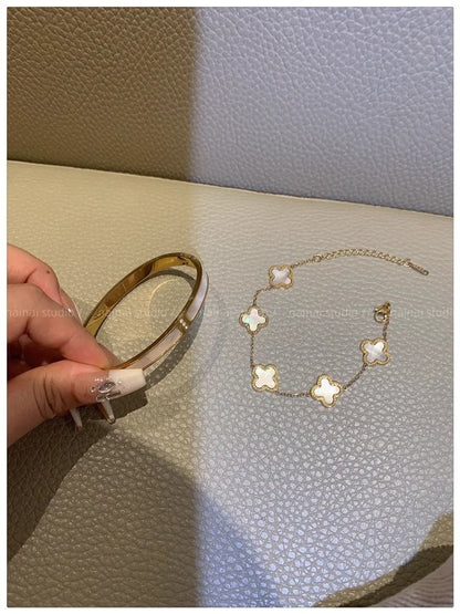 Non-Fading Roman Digital Small Waist Gold Bracelet Women's High-Grade Light Luxury Clover Bracelet New Fashion Bracelet