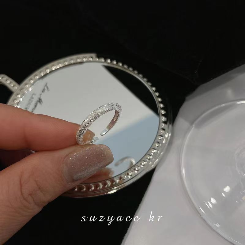 [In stock]Bright silver matte galaxy ring, women's ins cold wind index finger ring, tide fashion ring, light luxury ring, adjustable opening