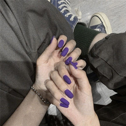 Nail patch fake nail new white nail piece Influencer wearing nail piece Wearable removable nail piece