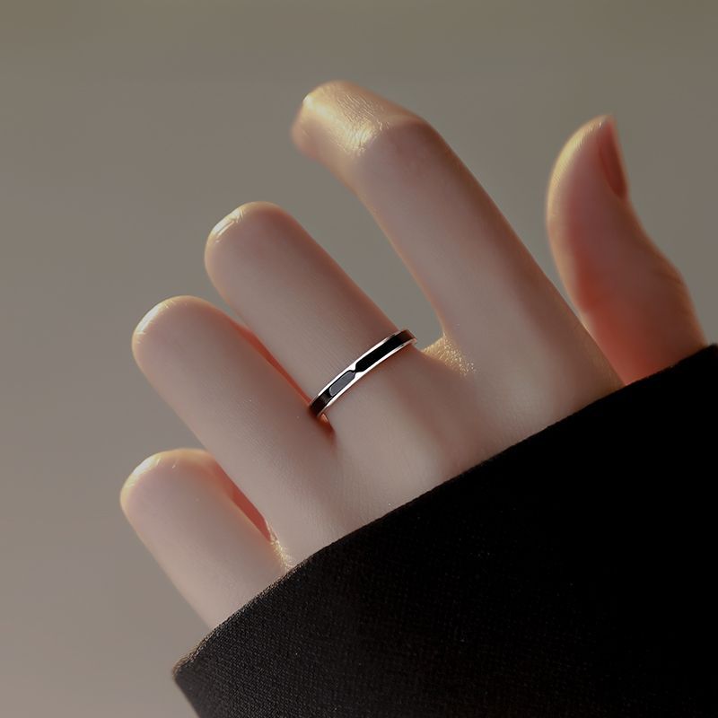 [In Stock]Black ring women's design niche open ring women's fashion personality silver ring 24 years of new fashion
