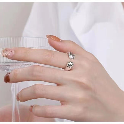 [In Stock]Cat claw ring open ring girl heart cute cat step mark ring senior design couple ring