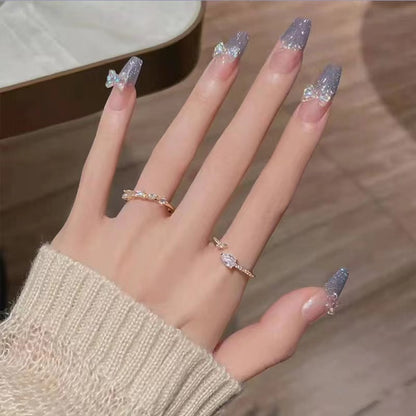 Nail patch fake nail new white nail piece Influencer wearing nail piece Wearable removable nail piece