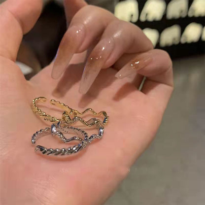[In Stock] Gold luxury plain circle white stone ring