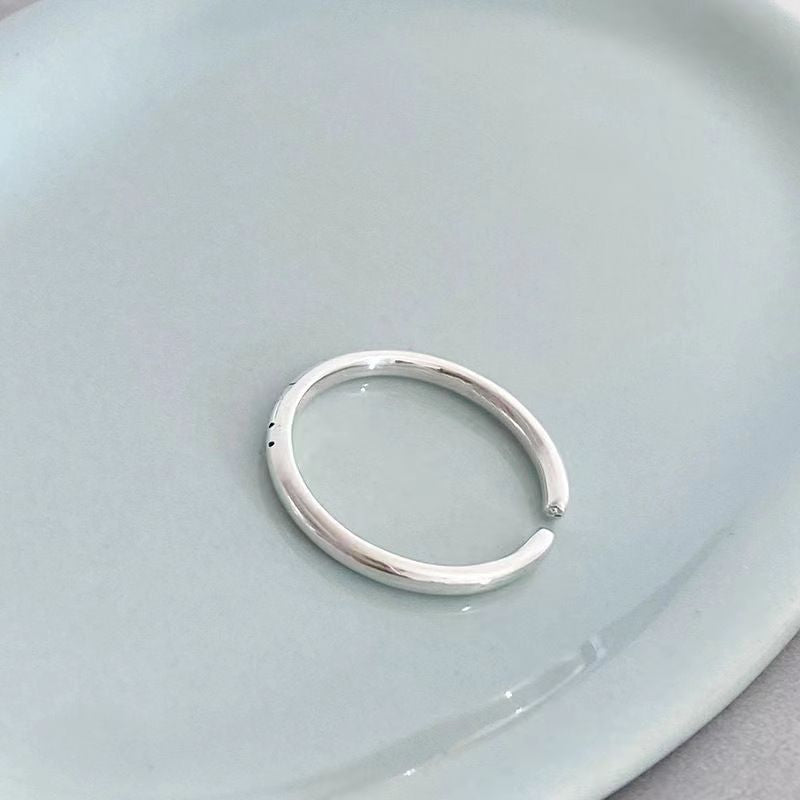 [In Stock]Fine simple good luck letter ring women's light luxury high sense cold wind Korean version temperament commuting open index finger ring