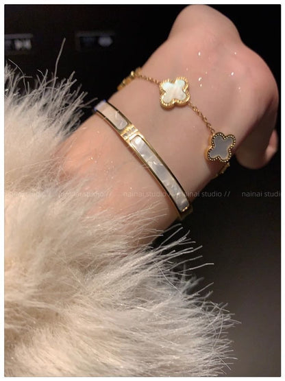 Non-Fading Roman Digital Small Waist Gold Bracelet Women's High-Grade Light Luxury Clover Bracelet New Fashion Bracelet